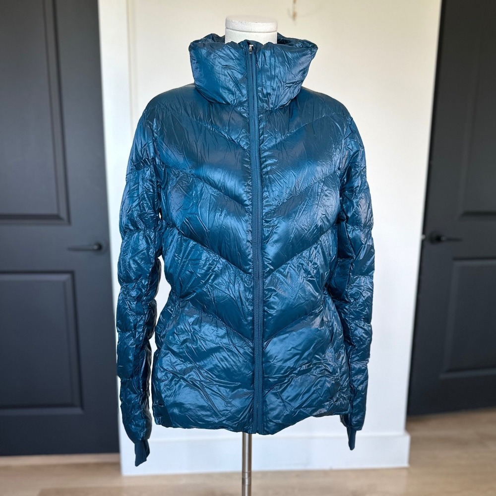 Athleta Banner Peak 800-Fill Down Puffer Jacket Peacock Teal Small Gorpcore Ski